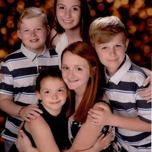 Meet your Posher, Sharon